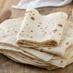 Armenisches Lavasch-Fladenbrot, gestapelt