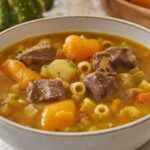 Soup joumou, Kürbissuppe mit Rindfleisch